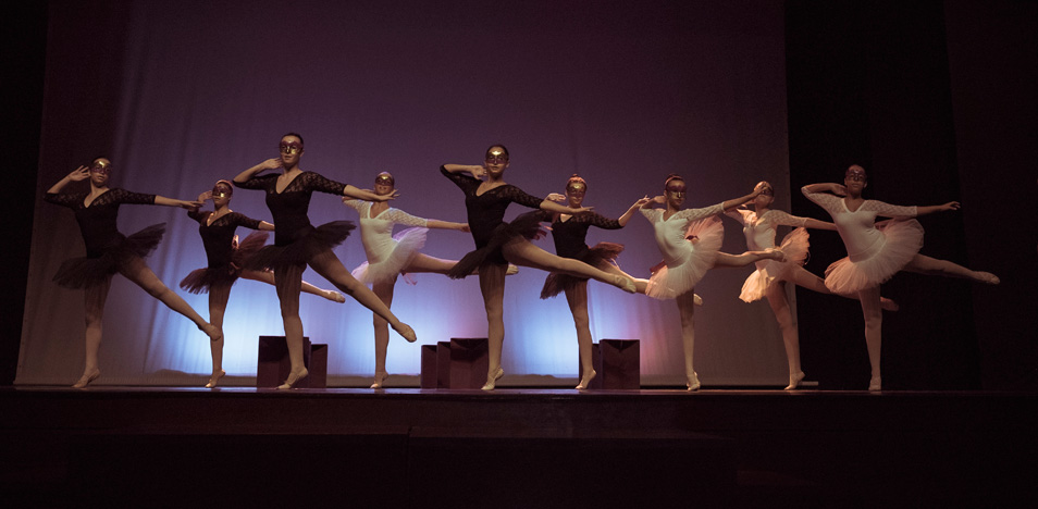 Danza Clásica en la Escuela de danza Charo Arlandis